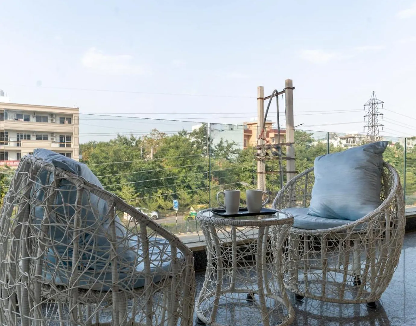Lime Tree Hotel - Near Medanta Hospital Γκουργκάον 4*,