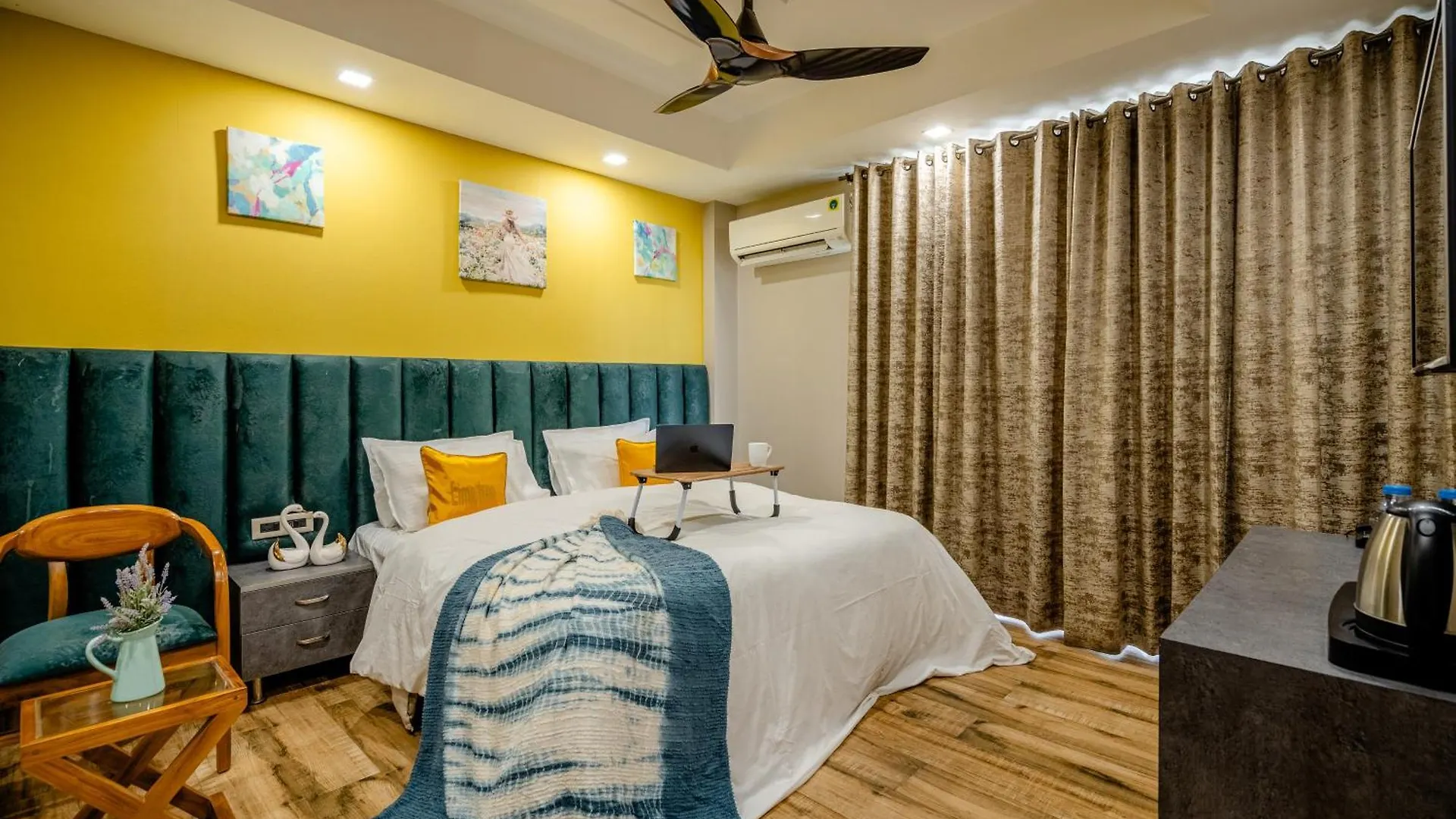 Lime Tree Hotel - Near Medanta Hospital Γκουργκάον