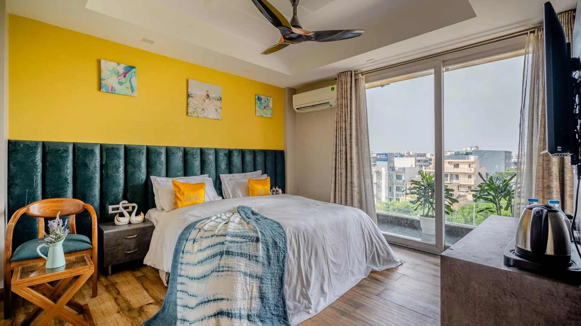 Lime Tree Hotel - Near Medanta Hospital Γκουργκάον 4*,