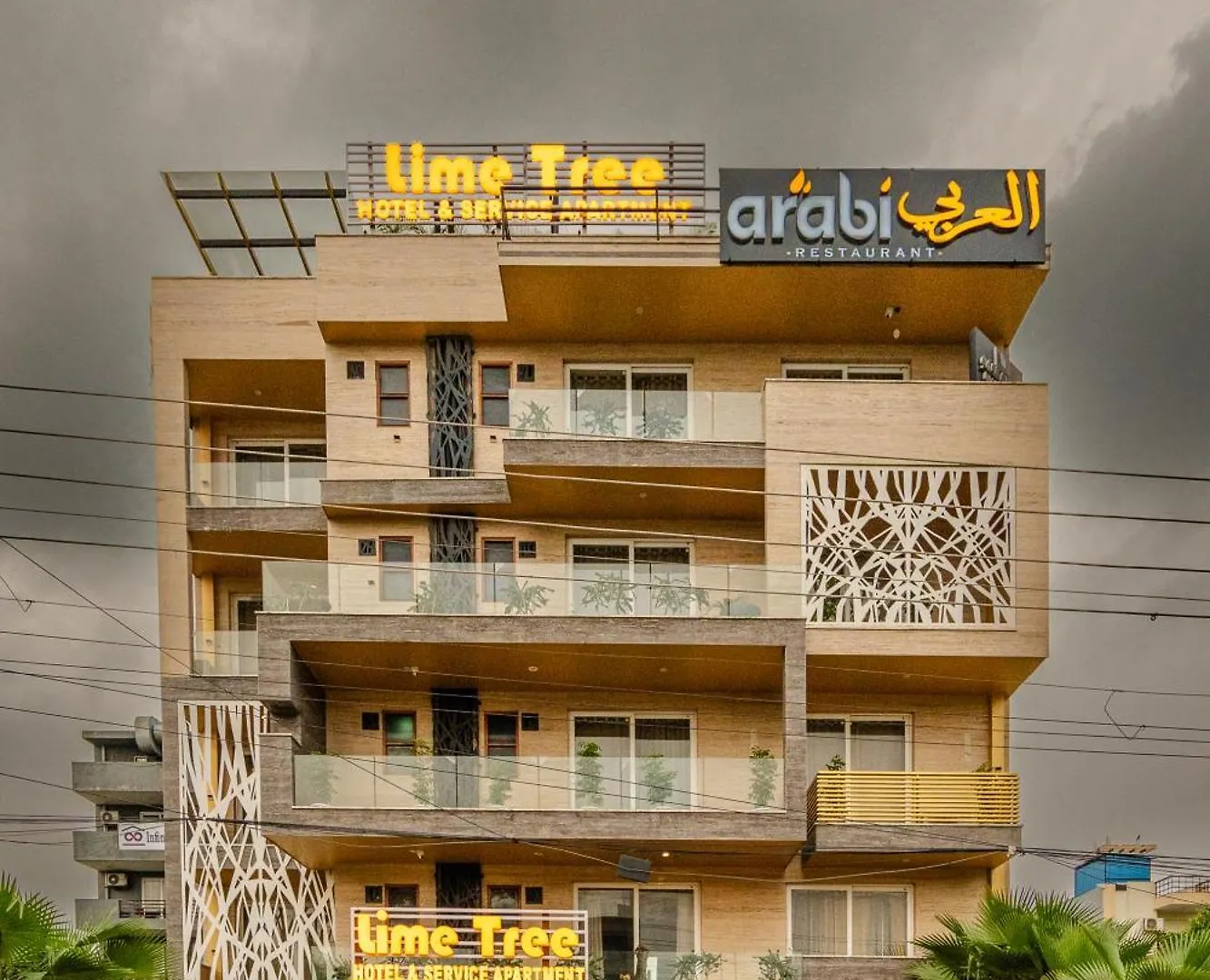 Lime Tree Hotel - Near Medanta Hospital Γκουργκάον